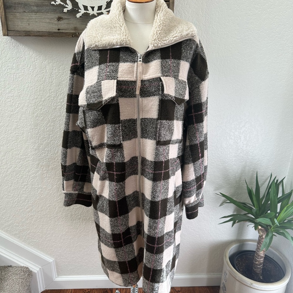 Varley Plaid Sherpa‎ collar Women's Coat ladies Large